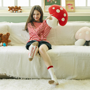 [Banana Sisters x OKAYTINA] WINTERTINA Embroidered Detail Cashmere Wool Crew Socks