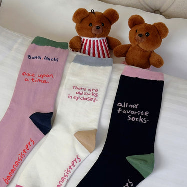 [Banana Sisters x OKAYTINA] SENTENCE  Lettering Color Block Crew Socks
